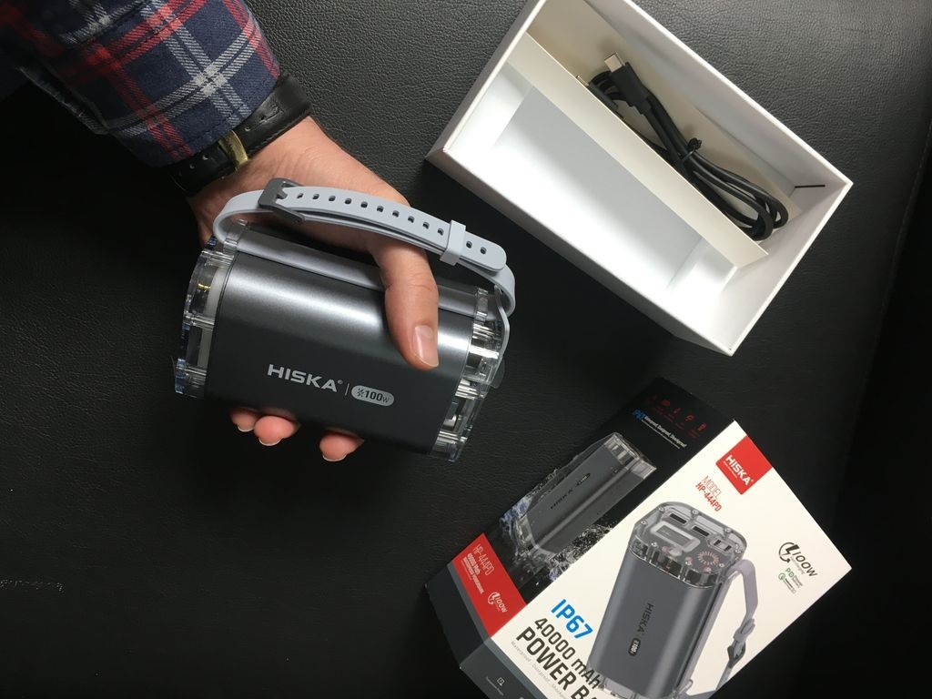 پاوربانک هیسکا مدل HP-444PD ظرفیت 40000 میلی آمپر ساعت